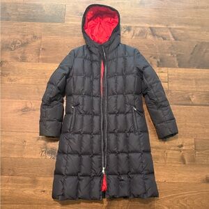 GAP Women's Black Puffer Jacket